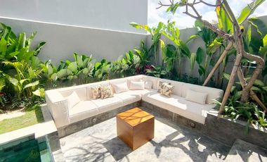 PROMO VILLA MODERN TOP INTERIOR & FURNISHED DEKAT PANTAI BATU BOLONG