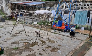 Rumah Pekarangan Luas kawasan Komersil jalur padat lalu lintas