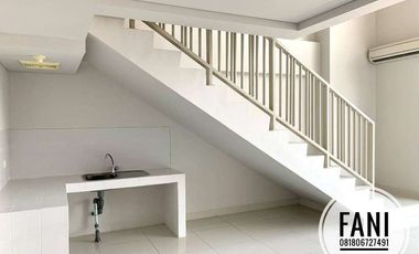 Dijual cepat unit Office di SOHO PANCORAN dengan harga murah