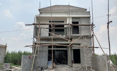 di Jual Rumah Free desain di Nganjuk Kota