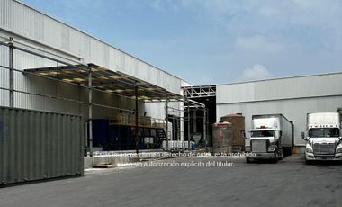 Nave Industrial en Venta y Renta en Casa Bella