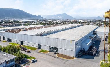 Nave Industrial en Venta y Renta en Casa Bella