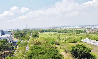 DISEWAKAN TANAH COMMERCIAL DI LIPPO CIKARANG DENGAN VIEW DANAU