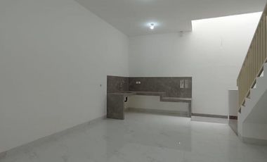 JUAL RUMAH BARU DI PONDOK CHANDRA SIDOARJO (Tjin2Area)
