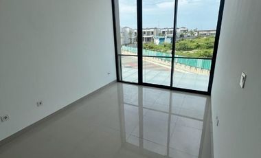 Disewakan Murah Rumah uk. 6x10 PIK 2 Extension Kosongan Tahunan