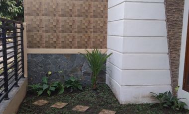 Dijual Rumah Mewah di Dirgantara Sawojajar Dekat Superindo