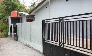 Dijual Kost Ngadirojo, Wonogiri