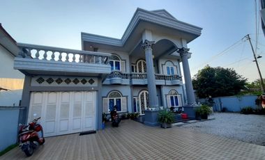 Rumah Mewah di Harapan Raya, Pekanbaru Kota.