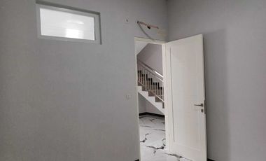 Dijual Rumah Baru Minimalis 2 1/2 Lantai Di Duri Kosambi Jakarta Barat