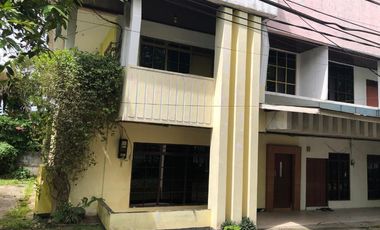 dijual rumah jalan A yani