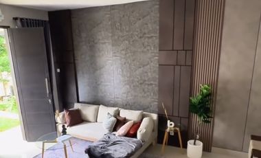 Cluster Townhouse besar 5 kamar tidur fasilitas kolam renang dll