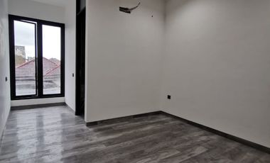 Rumah Pondok Tjandra Jeruk Waru Surabaya