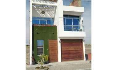 VENTA DE 2 LOTES JUNTOS EN URBANIZACIÓN SOL DE PARACAS