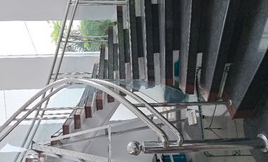 Rumah di Town House Villa Kedoya