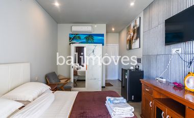 Dijual Guest House Cantik Enam Kamar Tidur Di Tepi Pantai Sanur