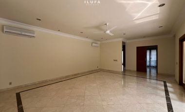 disewakan townhouse 4br area premier kemang strategis