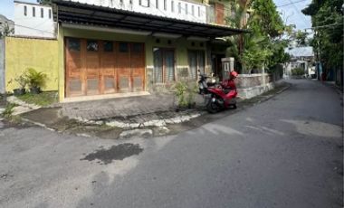 Rumah strategis di Tegalrejo kodya Yogyakarta,kolam renang, dkt UGM, RSUP SARDJITO, JCM MALL, KAMPUS MMTC