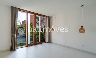 Villa Baru Tiga Kamar Tidur Di Sanur