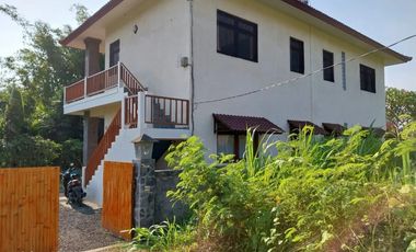 Nego, Villa view jungle dan sawah di Gianyar, Halaman luas
