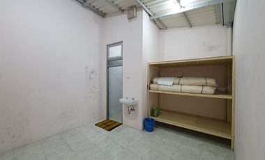 RUMAH DAN KANTOR DAWUNG SERENGAN SOLO