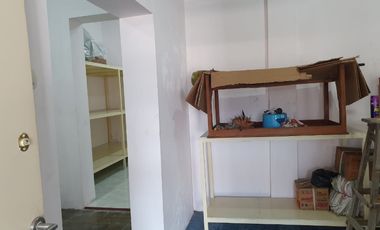 RUMAH DAN KANTOR DAWUNG SERENGAN SOLO