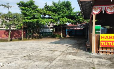 Ruang Usaha 1689 Meter Persegi Lokasi Jalan Kaliurang Km 15