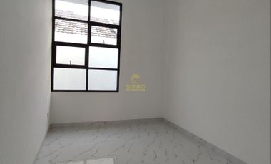 Rumah Cipadu strategis bebas banjir