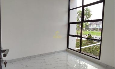 Rumah Cipadu strategis bebas banjir