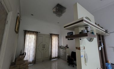 Rumah 2 Lantai Graha Tirta Waru Sidoarjo Siap Huni