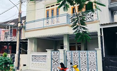 RUMAH MEWAH 2 LANTAI MURAH D MUSTIKA JAYA BEKASI KOTA