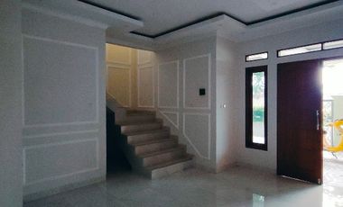 RUMAH MEWAH 2 LANTAI MURAH D MUSTIKA JAYA BEKASI KOTA