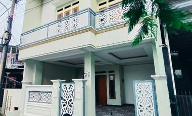 RUMAH MEWAH 2 LANTAI MURAH D MUSTIKA JAYA BEKASI KOTA
