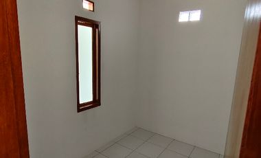 Di jual rumah siap huni paling murah di cempaka putih jakarta pusat