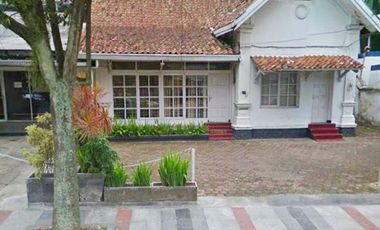Di Jual Rumah lokasi strategis daerah Bandung