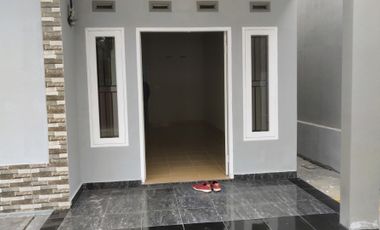 murah dan bisa NEGO! Rumah cantik dan mulus Type 60, Panam,