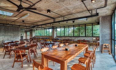 Jual bangunan resto di jl palagan ngaglik sleman yogyakarta