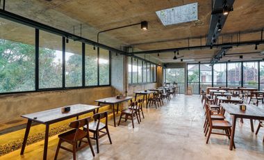 Jual bangunan resto di jl palagan ngaglik sleman yogyakarta