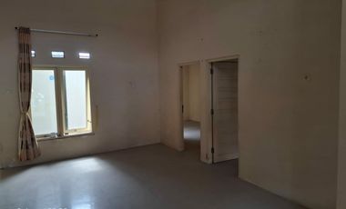 Disewakan  cluster nyaman garasi bisa 2 jln lega 24 jam.