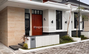 A102-Rumah Full Furnish Tajem Persis BMD International Boarding House