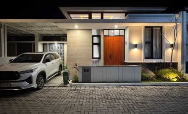 A102-Rumah Full Furnish Tajem Persis BMD International Boarding House