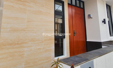 A102-Rumah Full Furnish Tajem Persis BMD International Boarding House