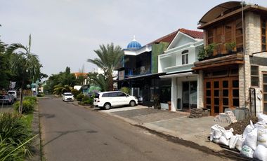 Rumah Strategis Puri Surya Jaya Taman Paris
