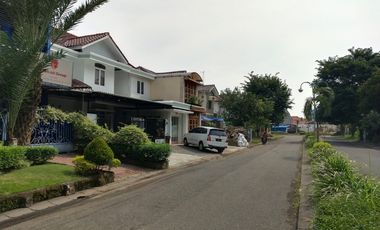 Rumah Strategis Puri Surya Jaya Taman Paris