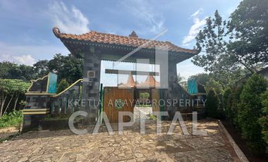 Rumah Villa Javanesse Style dengan Kebun nan Luas di Purwakarta