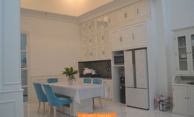 Rumah mewah 2 lantai dekat RSA UGM tlogoadi mlati sleman jogjakarta