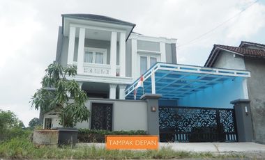Rumah mewah 2 lantai dekat RSA UGM tlogoadi mlati sleman jogjakarta