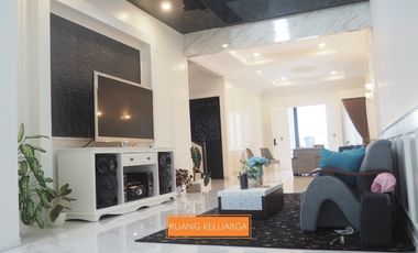 Rumah mewah 2 lantai dekat RSA UGM tlogoadi mlati sleman jogjakarta