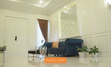 Rumah mewah 2 lantai dekat RSA UGM tlogoadi mlati sleman jogjakarta