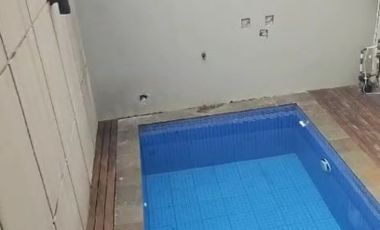 Dijual Murah Rumah ada Kolam Renang di Perumahan Mutiara Sentul Bogor