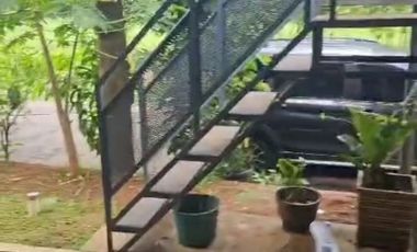 Dijual Murah Rumah ada Kolam Renang di Perumahan Mutiara Sentul Bogor